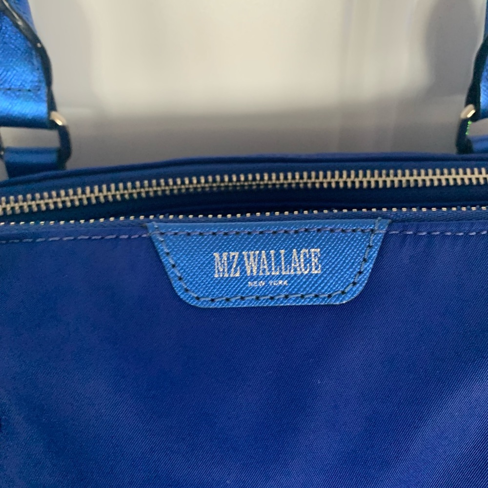 🎁🌲MZ Wallace Bold Blue Shoulder Bag - Picture 5 of 7
